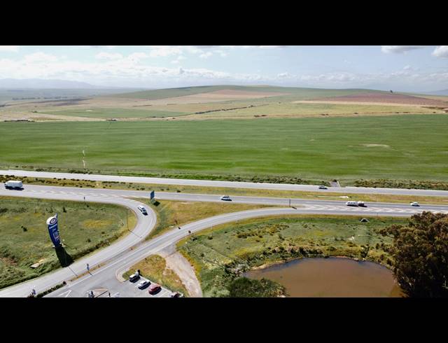 4,703,200M² VACANT LAND FOR SALE IN CAPE FARMS